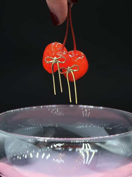 Kiss & Bow Σκουλαρίκια φιογκάκια με λευκές πέτρες